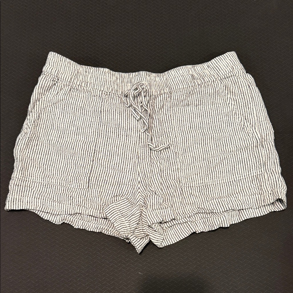 EUC Women’s J. Crew striped drawstring shorts, Size S black/white